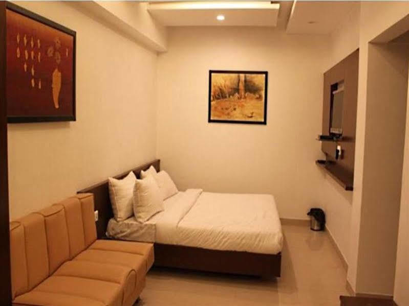 Fabhotel Loharker Ramdaspeth Nagpur Exterior photo